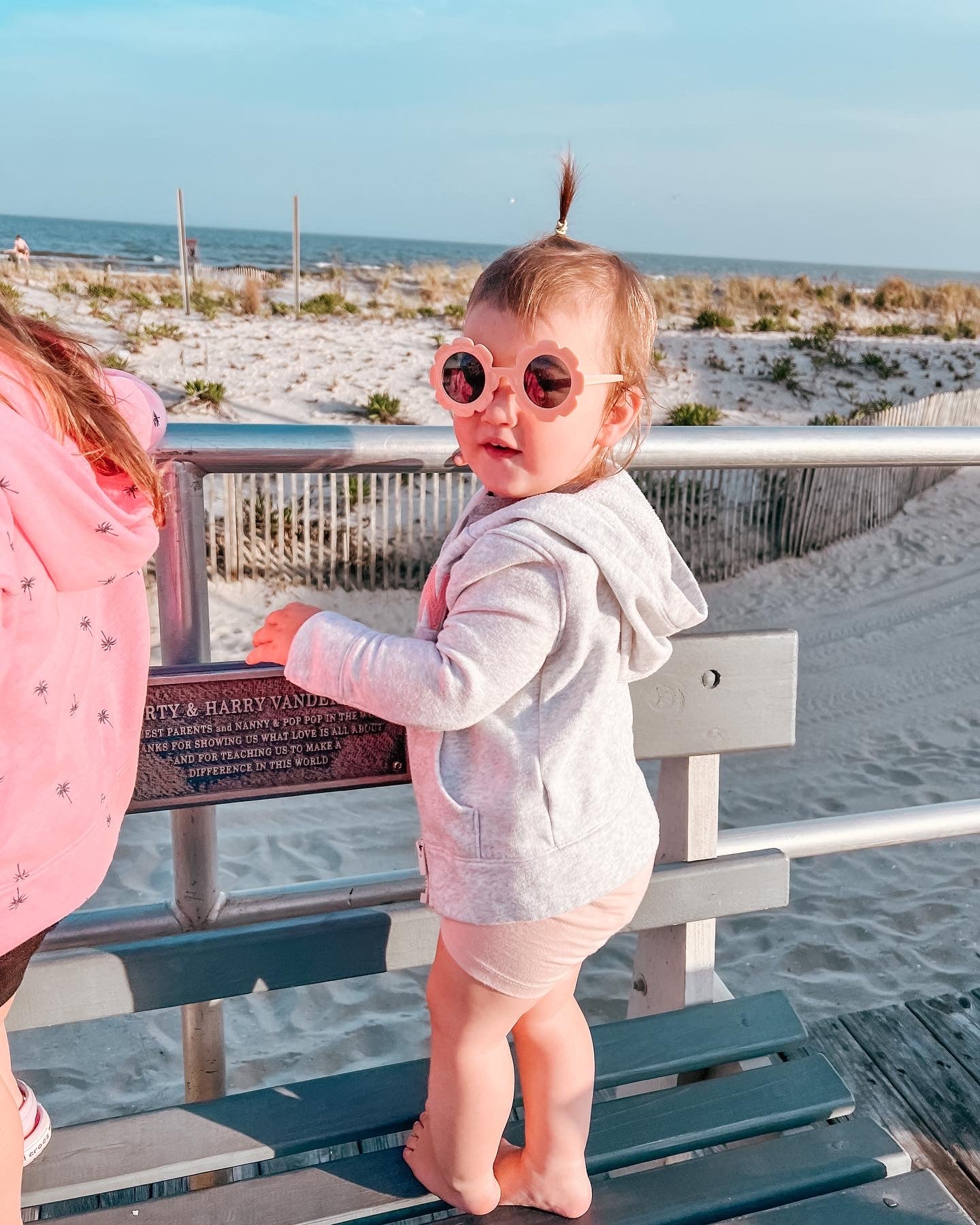 Kid's Floral Sunglasses