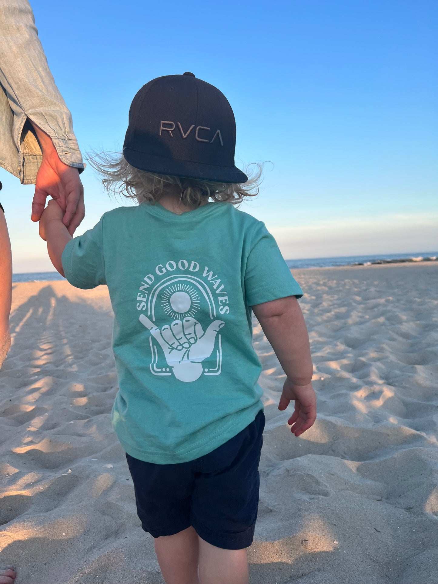 Send Good Waves Kids Tee